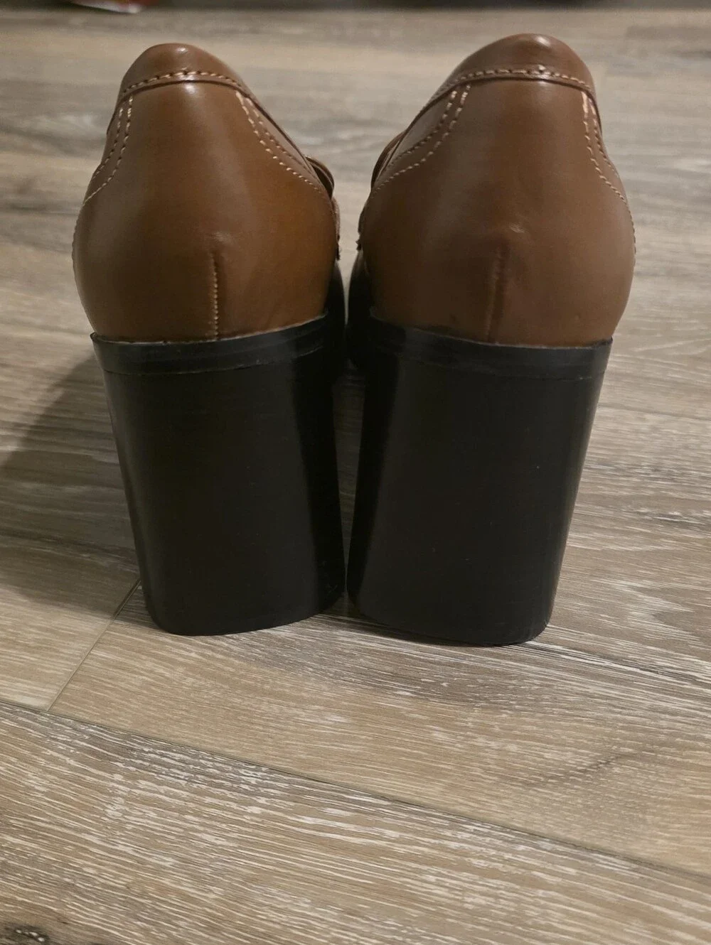 Women's Classic Brown Block-Heel Loafers (Size 8 )New!